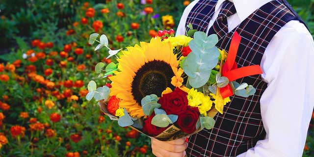 The EYFS(Early Year Foundation Stage) Curriculum for the Under 5's