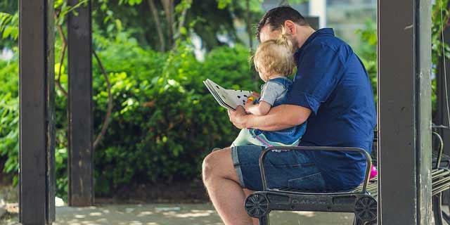 What can parents do themselves to enhancetheir child's nursery education?